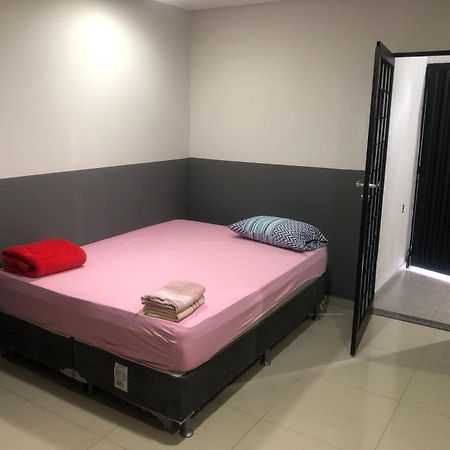 Suites Saraiva Uberlândia Exterior foto